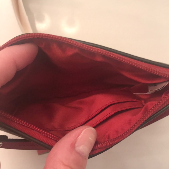 Authentic Coach wristlet - Picture 4 of 4